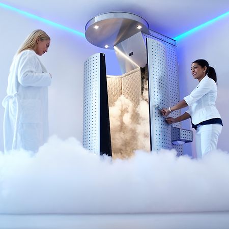 Hotel The View Bouznika Exterior foto Cryotherapy